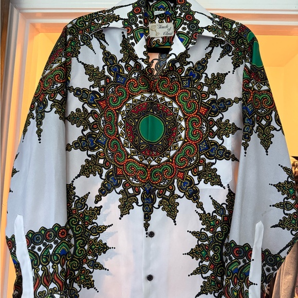 Colorful Patterned Button-Up Shirt - Picture 5 of 11